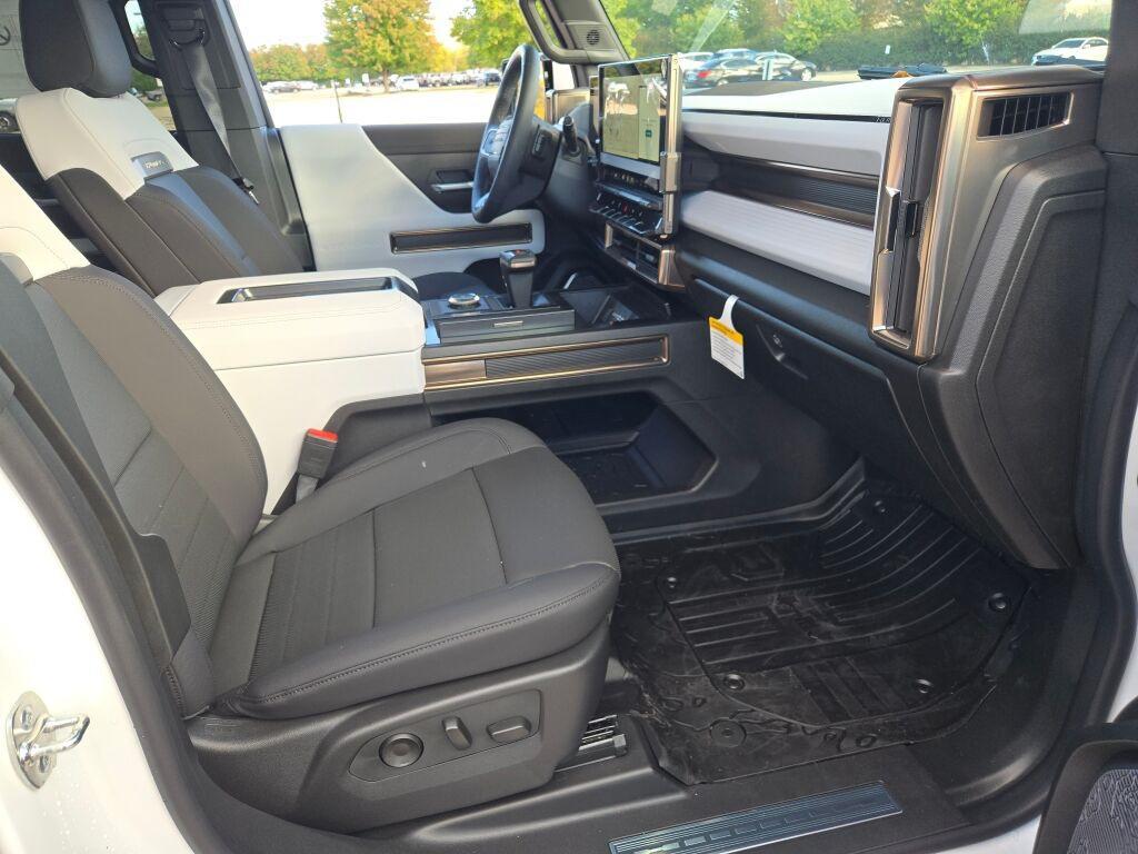 new 2025 GMC HUMMER EV Pickup car, priced at $90,997