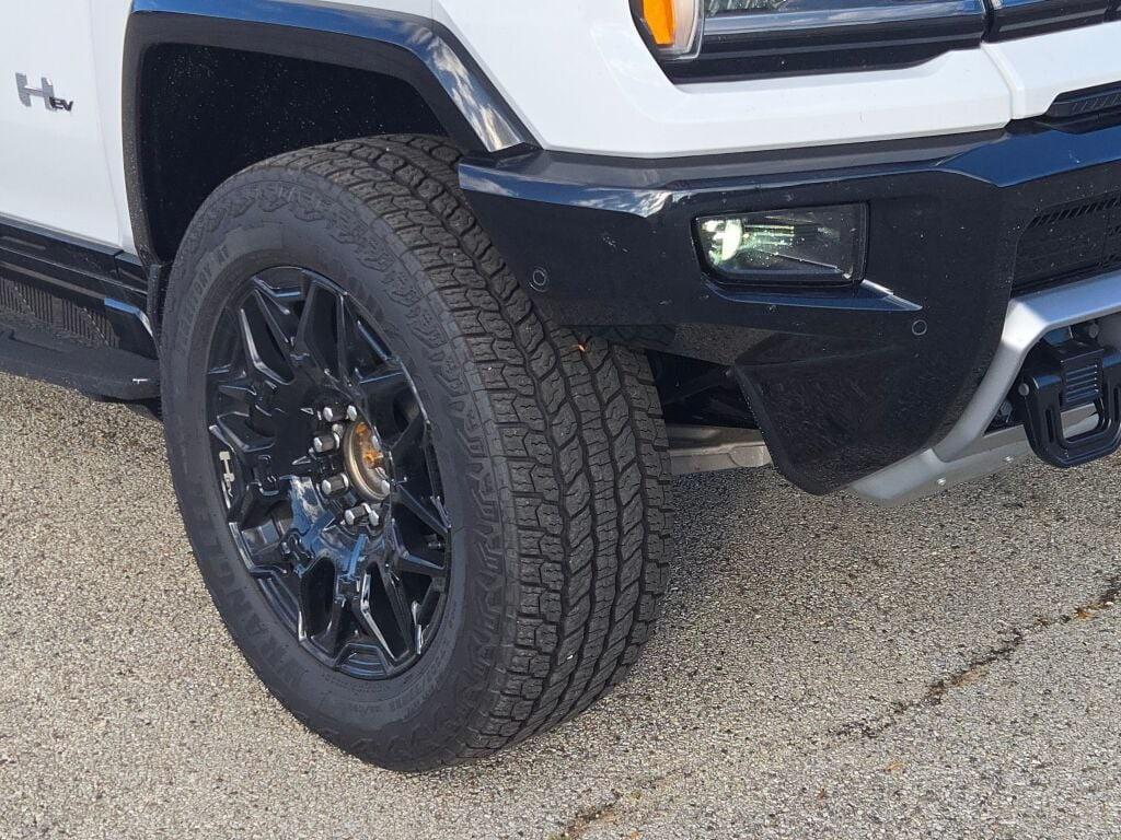 new 2025 GMC HUMMER EV Pickup car, priced at $90,997