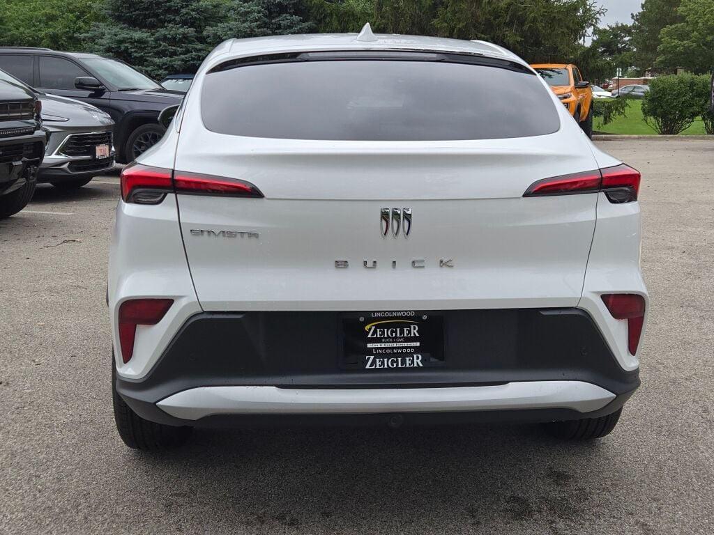 new 2025 Buick Envista car, priced at $22,997