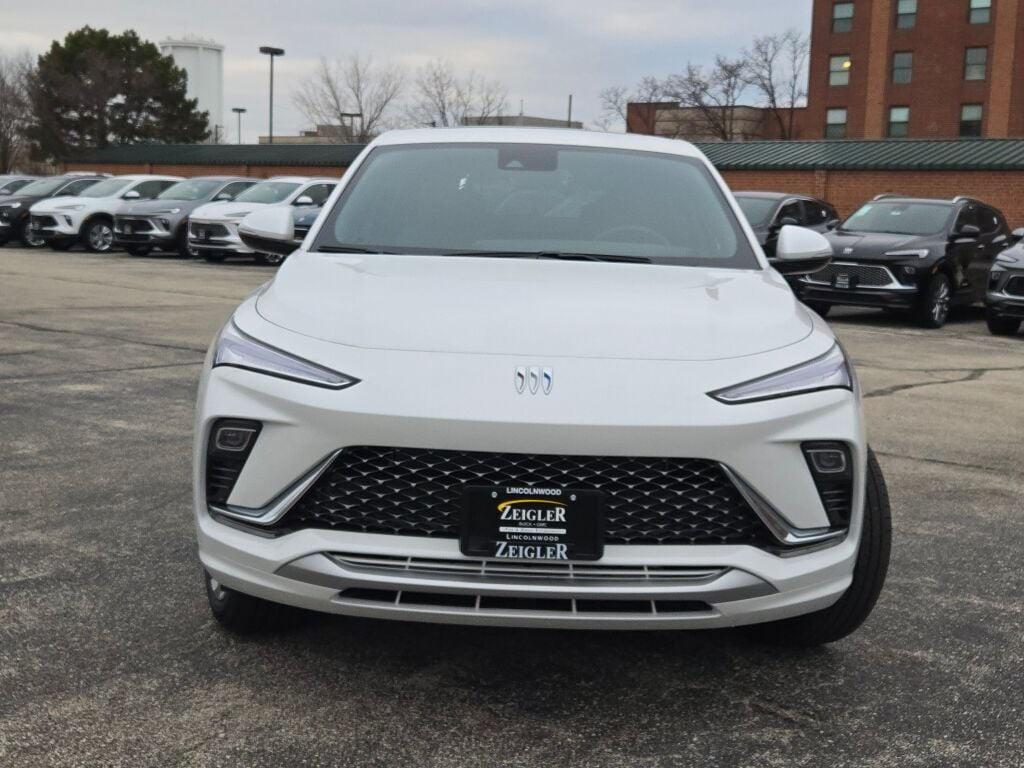 new 2025 Buick Envista car, priced at $28,997