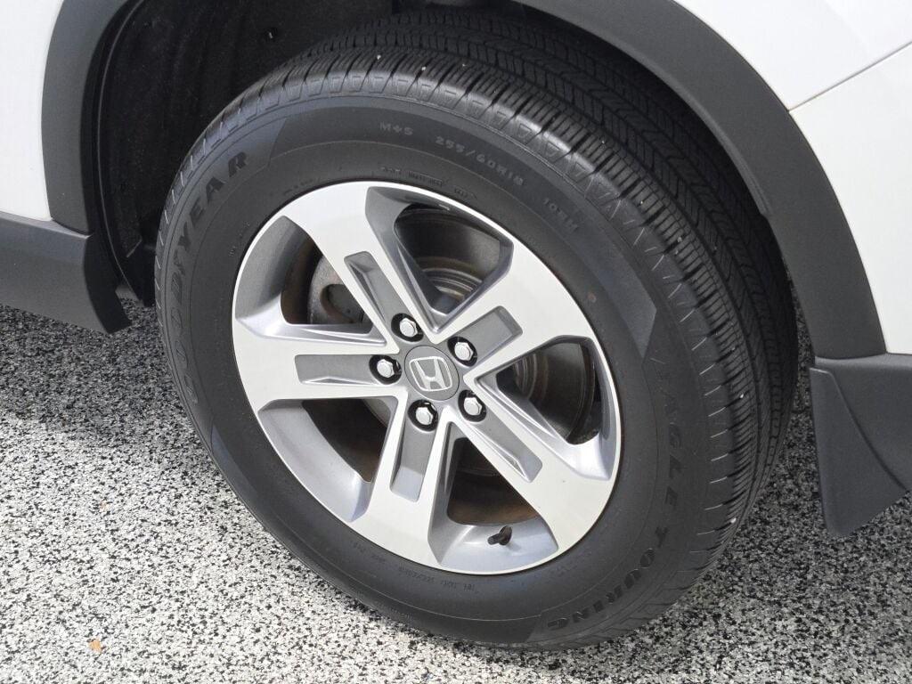 used 2023 Honda Pilot car, priced at $37,754