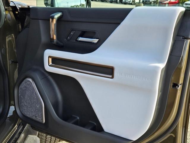 new 2025 GMC HUMMER EV SUV car, priced at $100,570