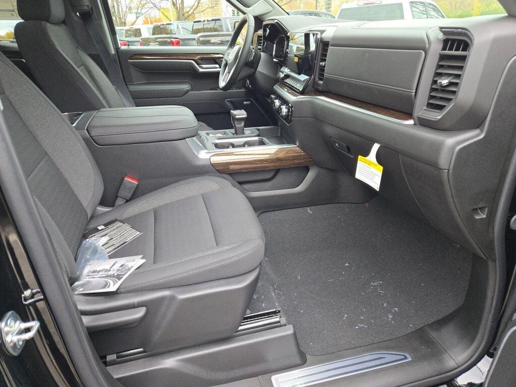 new 2026 GMC Sierra 1500 car, priced at $52,950