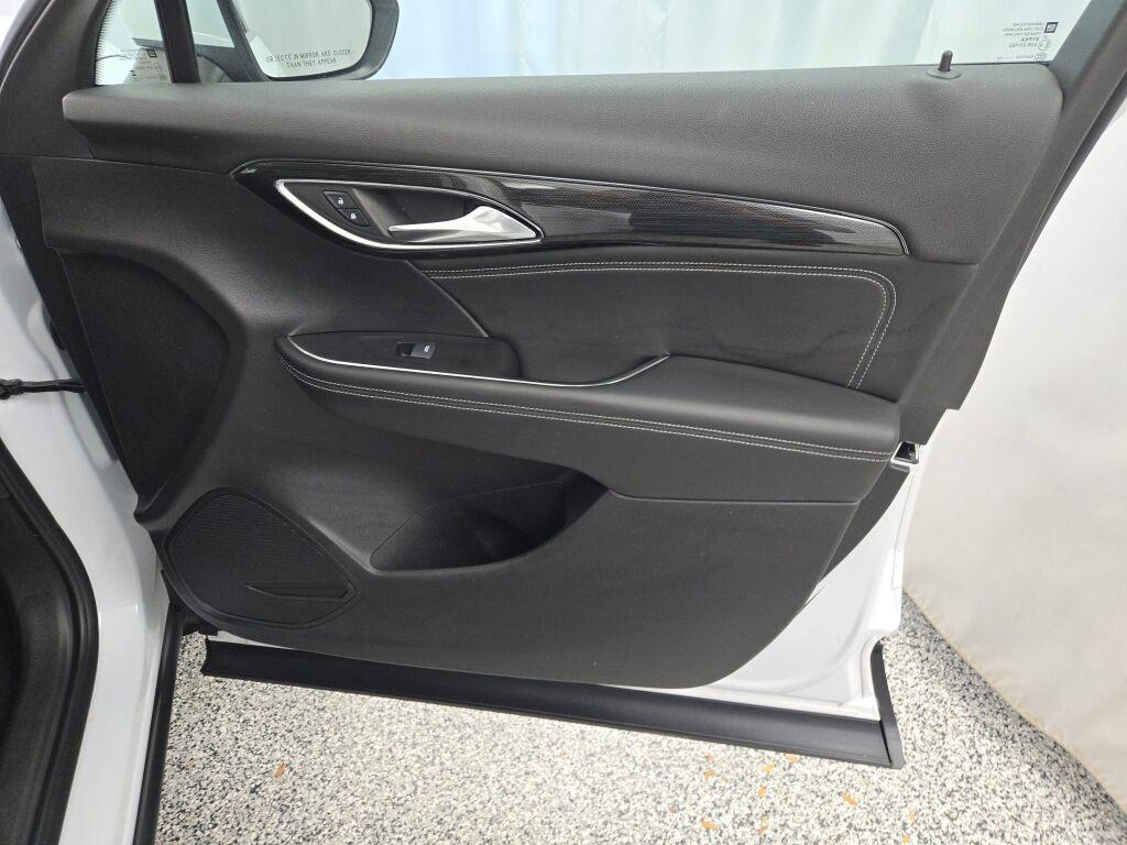 used 2023 Buick Envision car, priced at $22,799