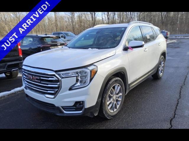 used 2024 GMC Terrain car, priced at $29,137