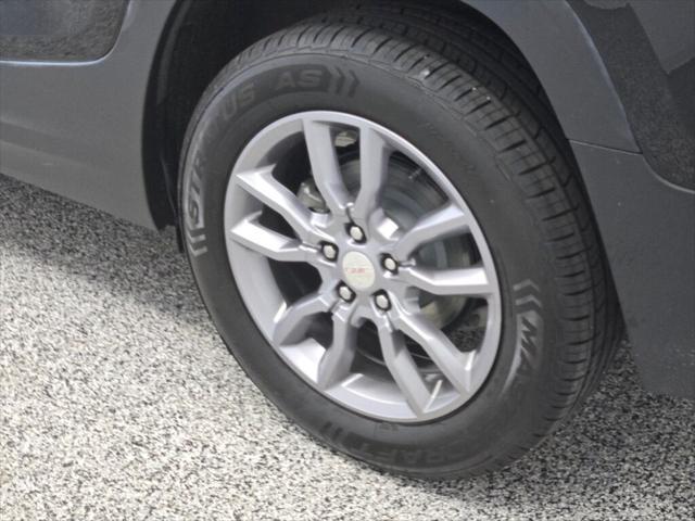 used 2022 GMC Terrain car, priced at $25,052