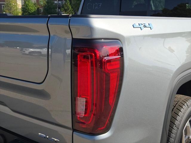 new 2025 GMC Sierra 1500 car, priced at $57,721