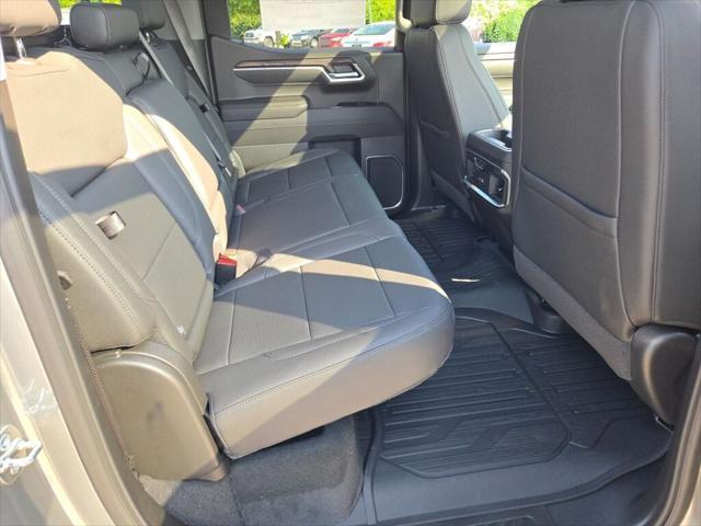 new 2025 GMC Sierra 1500 car, priced at $57,721