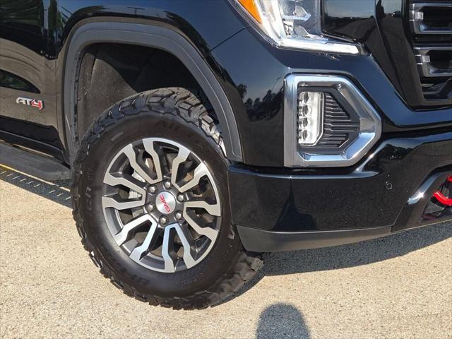used 2022 GMC Sierra 1500 car, priced at $43,840