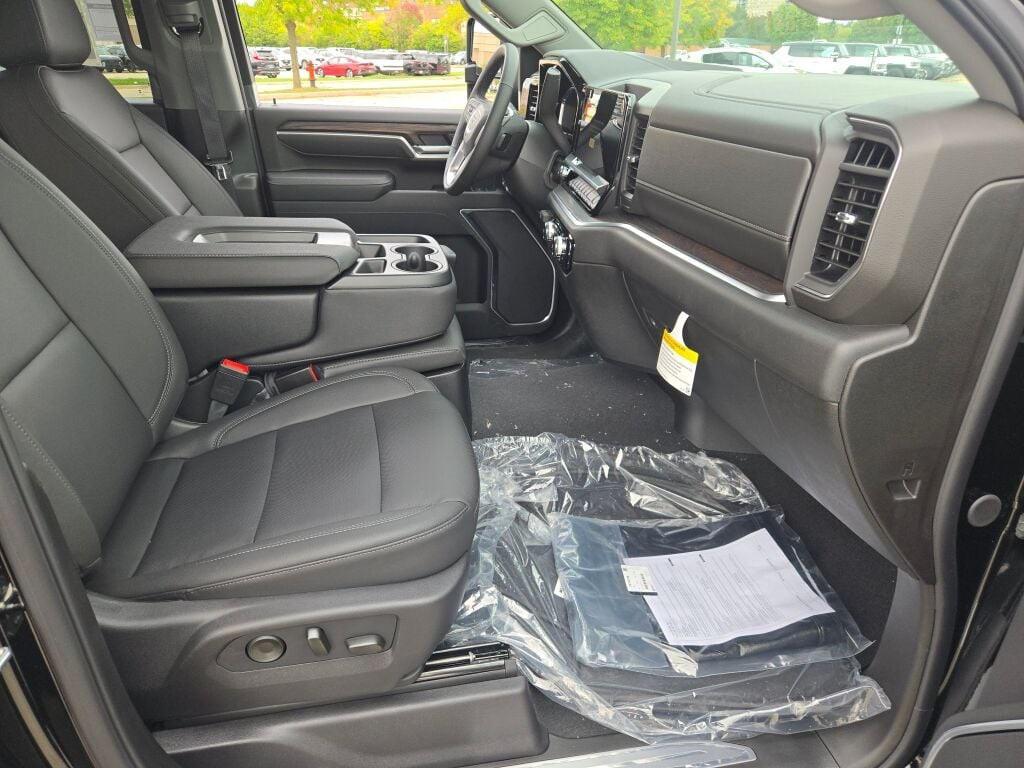 new 2026 GMC Sierra 2500 car, priced at $73,027