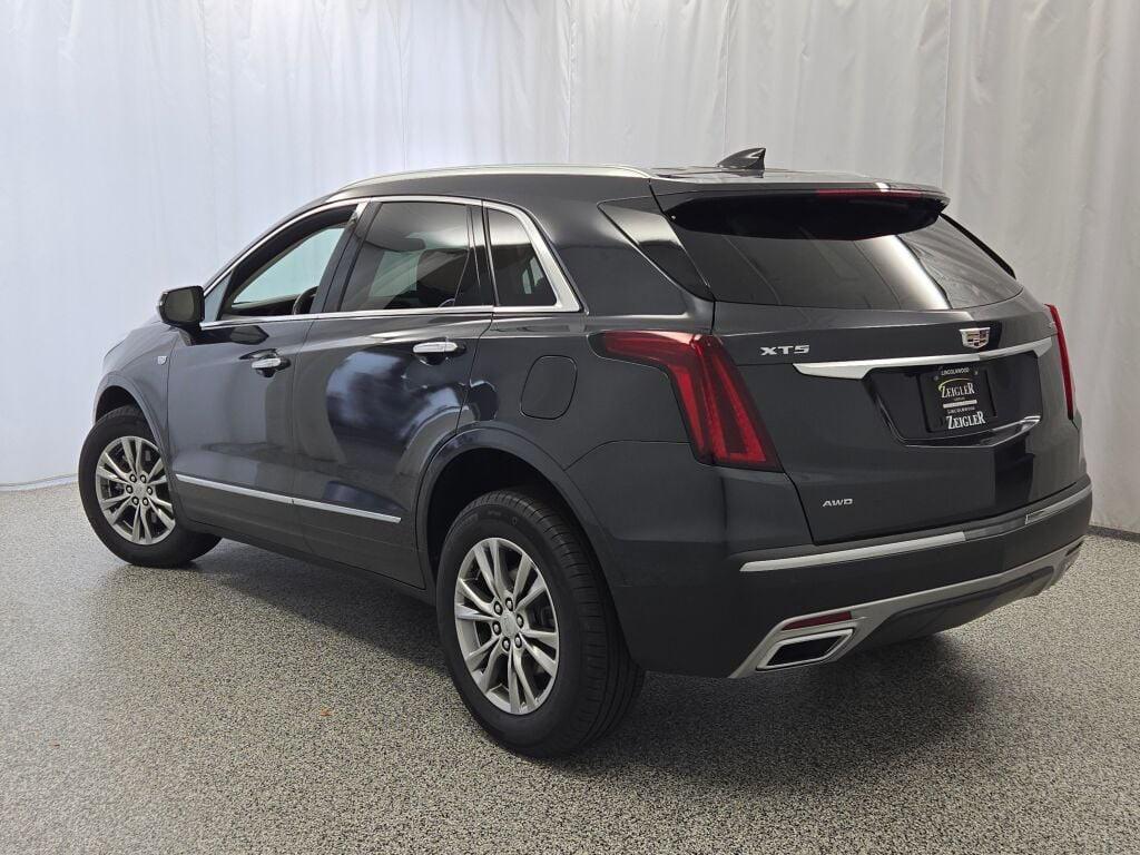 used 2022 Cadillac XT5 car, priced at $29,915