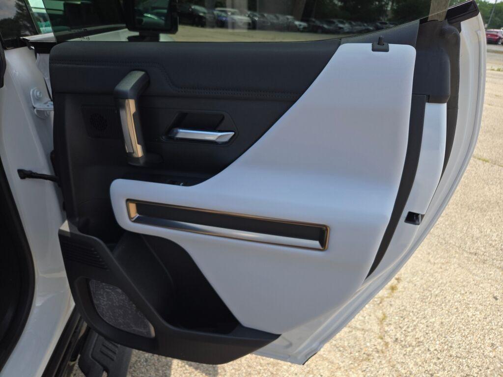 new 2025 GMC HUMMER EV Pickup car, priced at $88,997