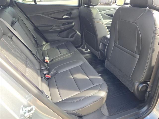 new 2025 Buick Envista car, priced at $28,997