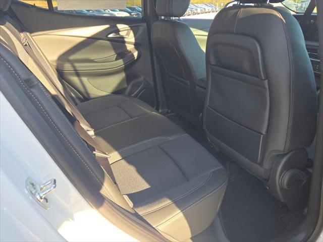 new 2025 Buick Encore GX car, priced at $25,996
