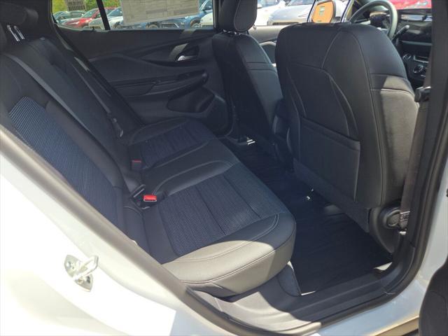 new 2025 Buick Envista car, priced at $25,965