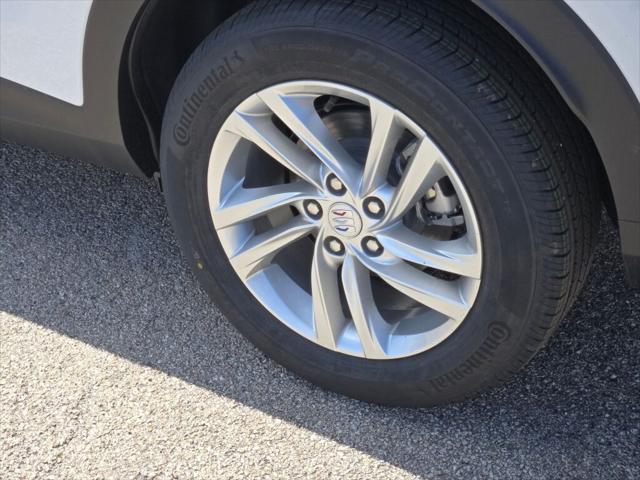 new 2025 Buick Envista car, priced at $25,965