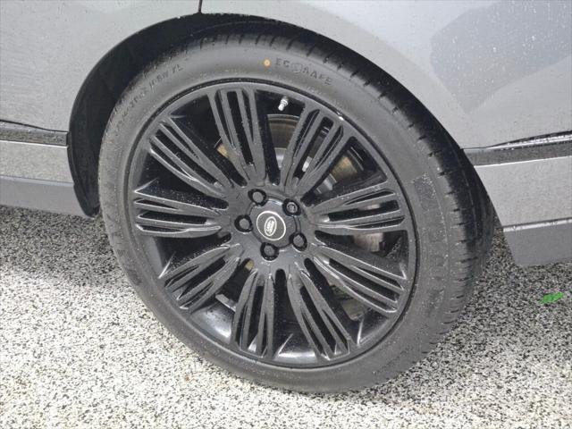 used 2018 Land Rover Range Rover car, priced at $27,111