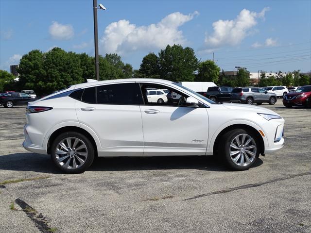 new 2025 Buick Envista car, priced at $30,630