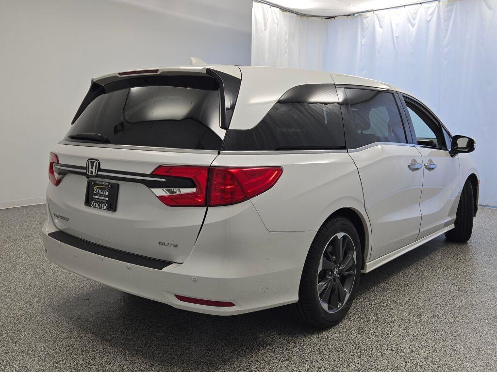 used 2023 Honda Odyssey car, priced at $41,299