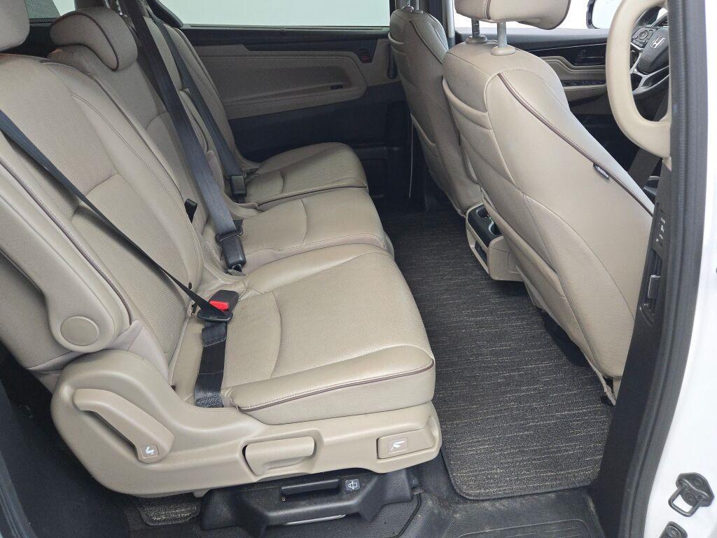 used 2023 Honda Odyssey car, priced at $41,299