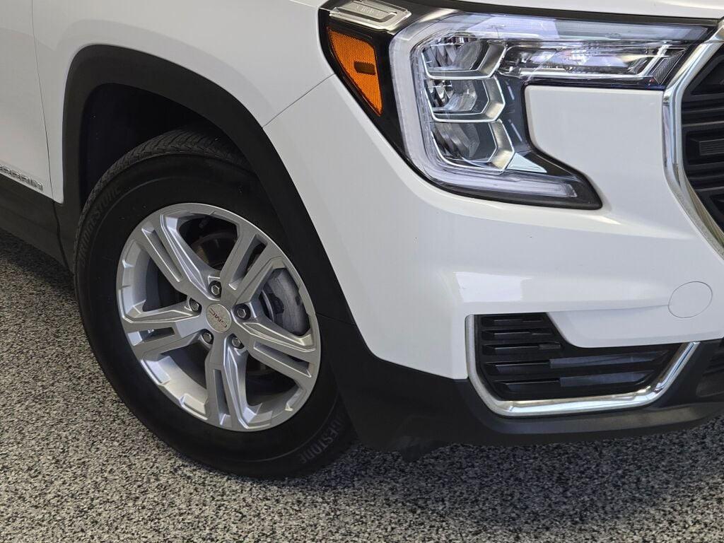 used 2024 GMC Terrain car, priced at $22,954