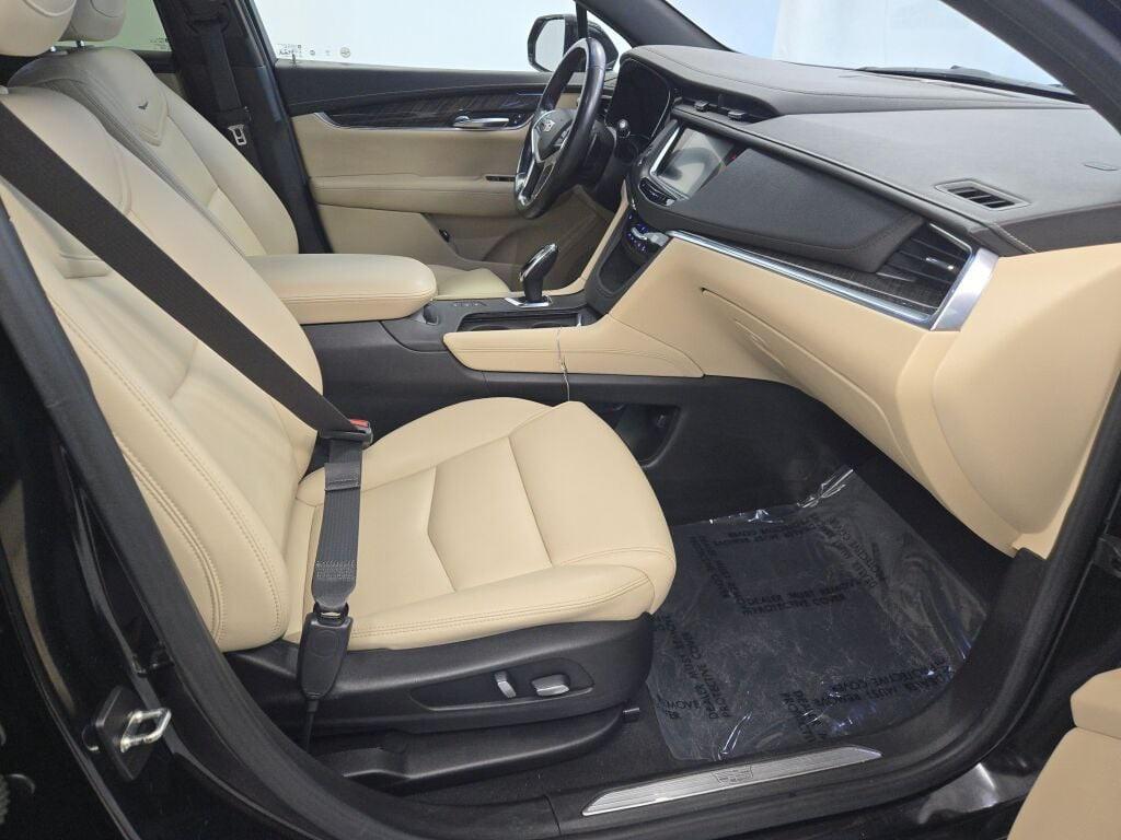 used 2019 Cadillac XT5 car, priced at $17,862
