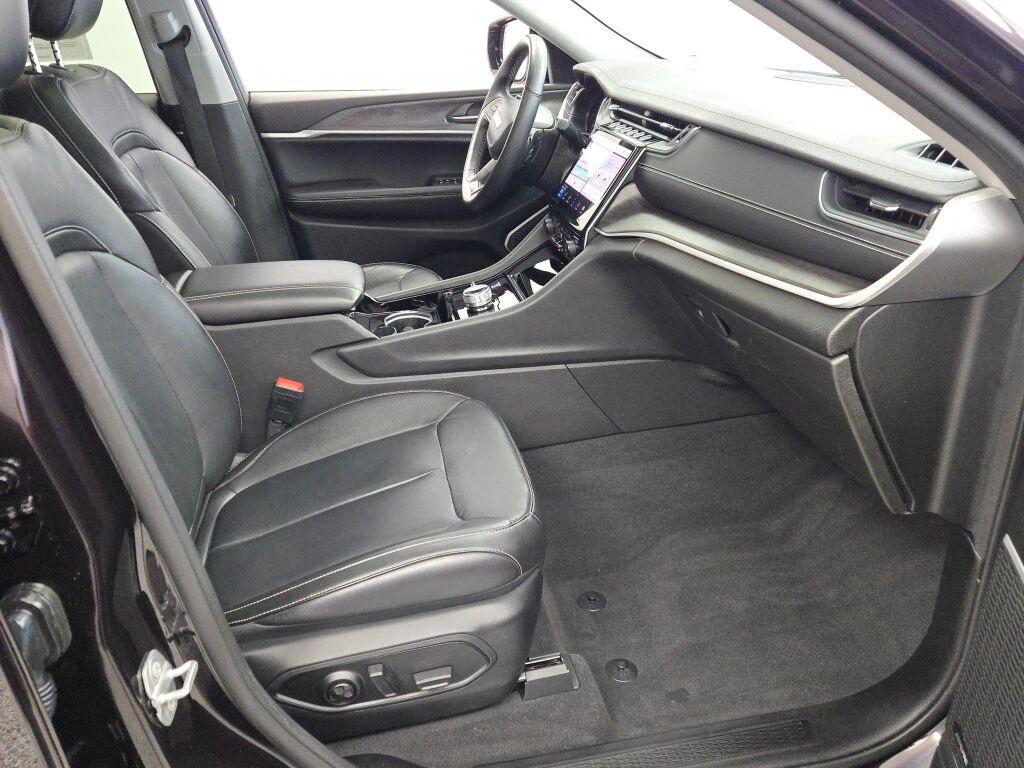 used 2022 Jeep Grand Cherokee L car, priced at $28,099