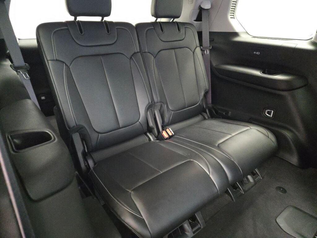 used 2022 Jeep Grand Cherokee L car, priced at $28,099