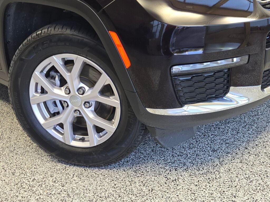 used 2022 Jeep Grand Cherokee L car, priced at $28,099