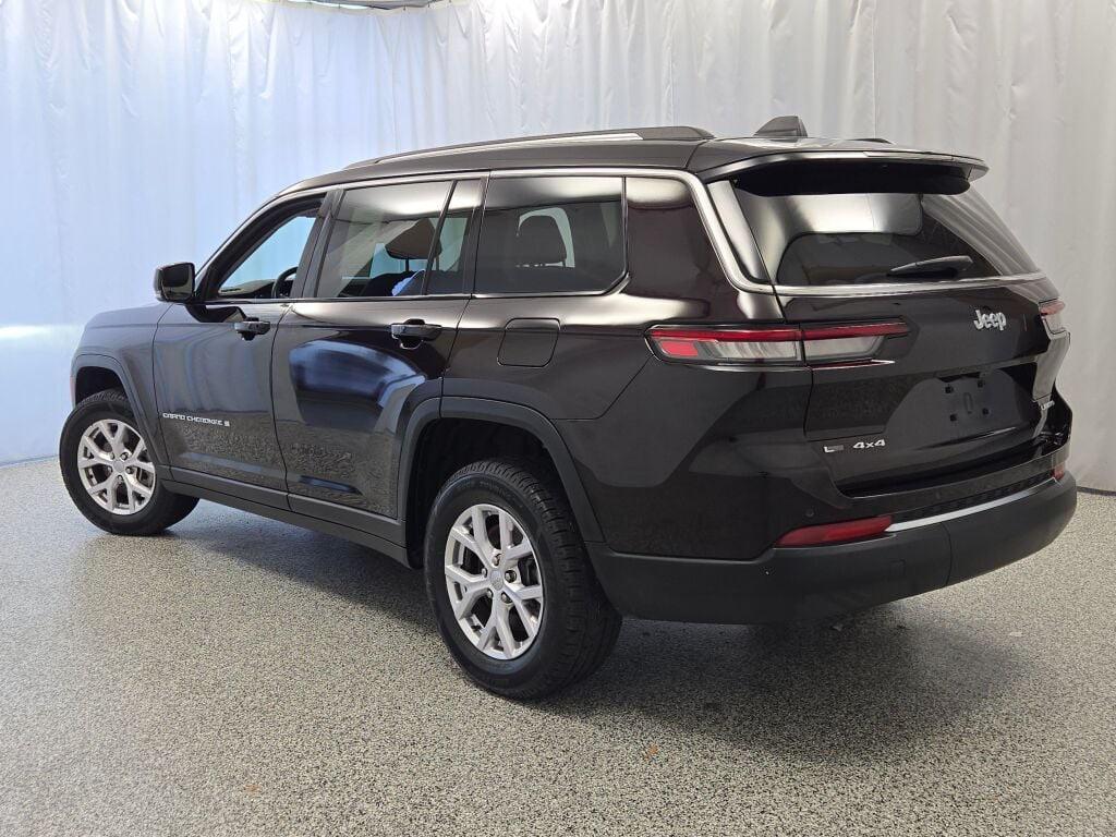 used 2022 Jeep Grand Cherokee L car, priced at $28,099
