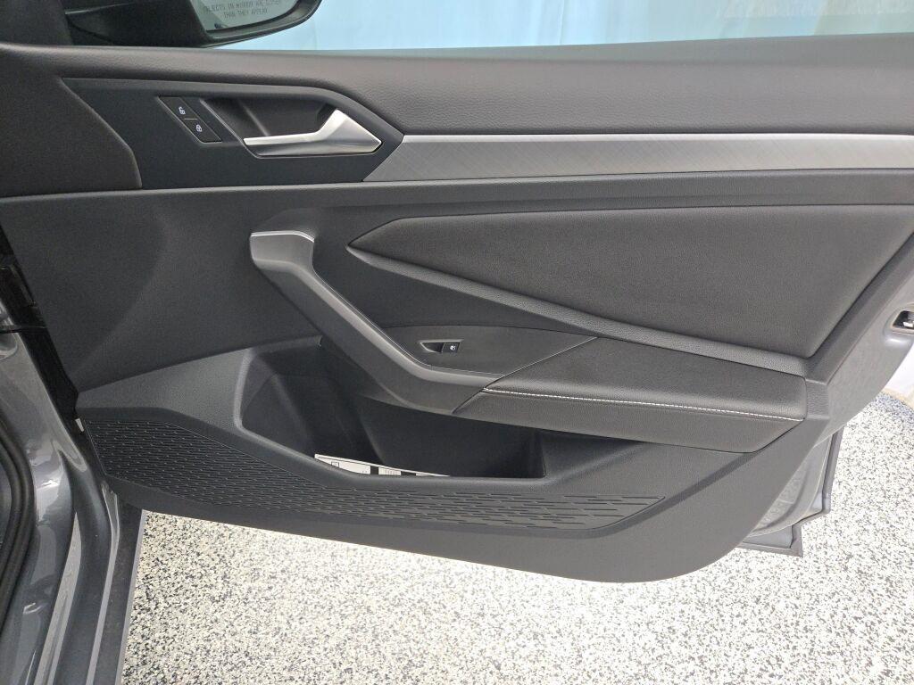 used 2024 Volkswagen Jetta car, priced at $21,918