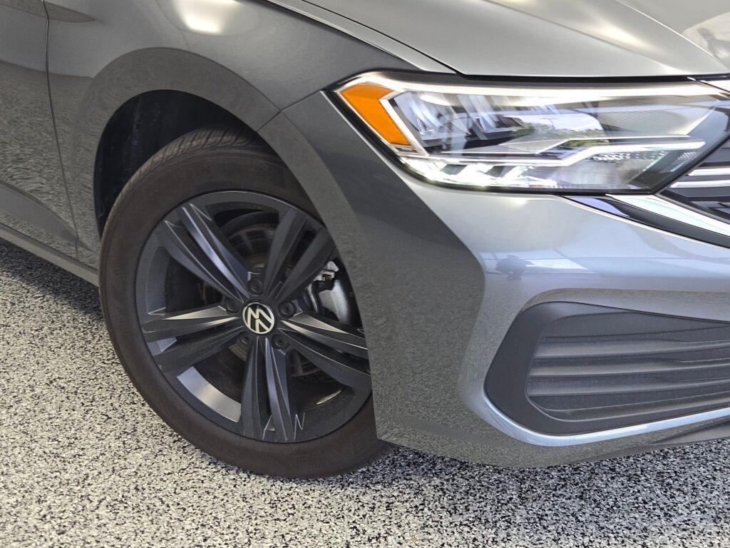 used 2024 Volkswagen Jetta car, priced at $21,918