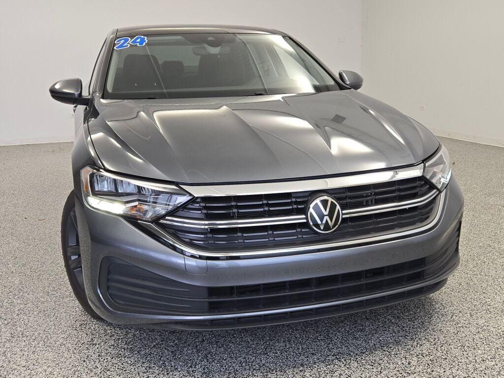 used 2024 Volkswagen Jetta car, priced at $21,616