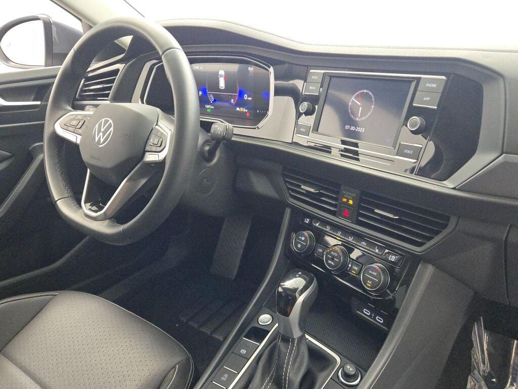 used 2024 Volkswagen Jetta car, priced at $21,616