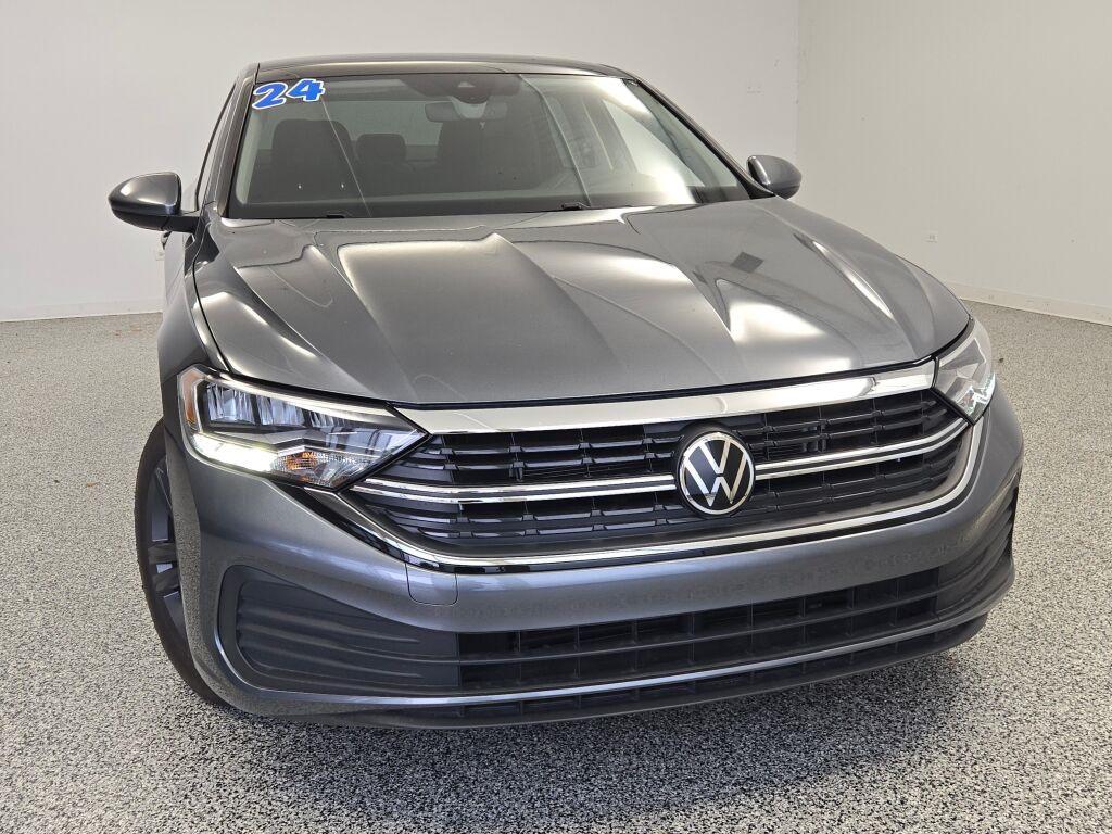 used 2024 Volkswagen Jetta car, priced at $21,918