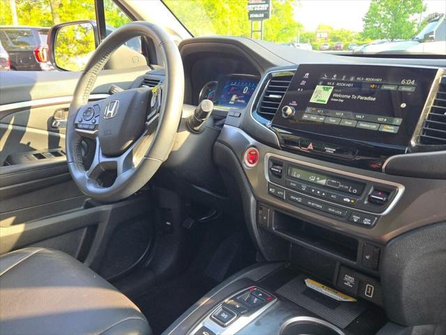 used 2022 Honda Pilot car, priced at $32,710