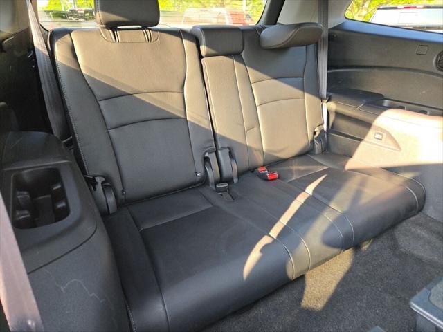 used 2022 Honda Pilot car, priced at $32,710