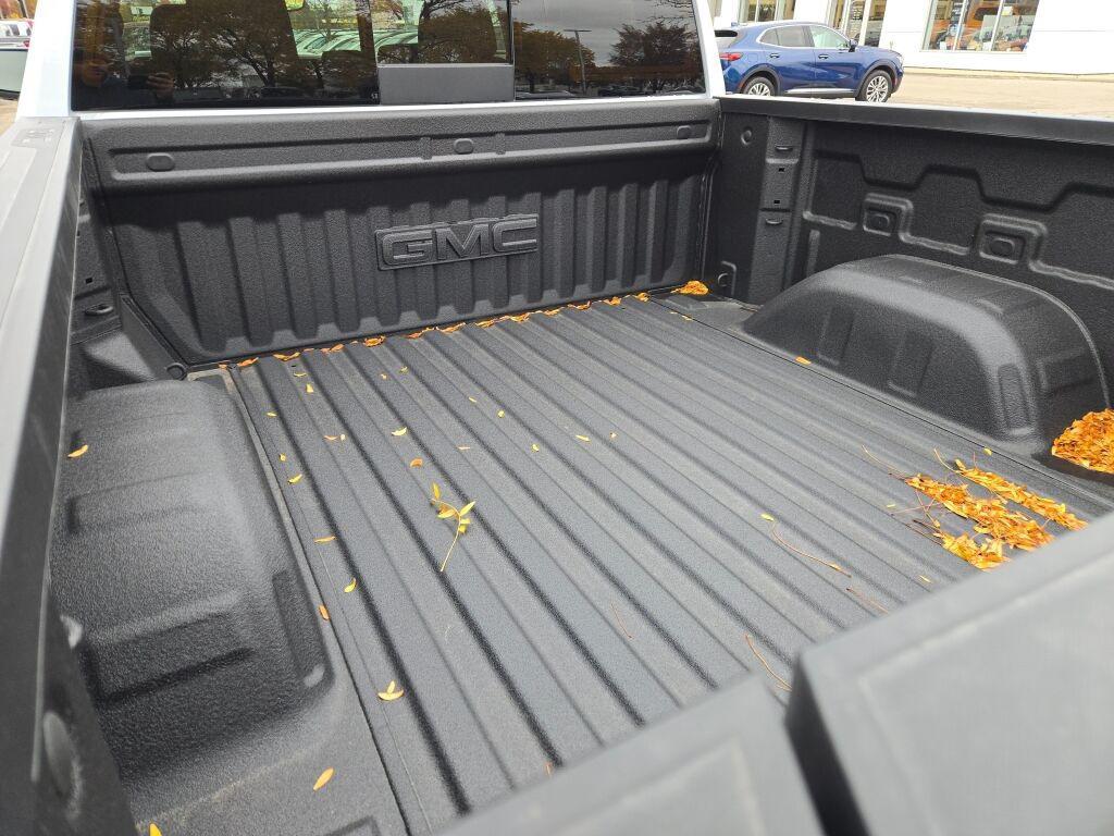 new 2026 GMC Sierra 1500 car, priced at $68,405