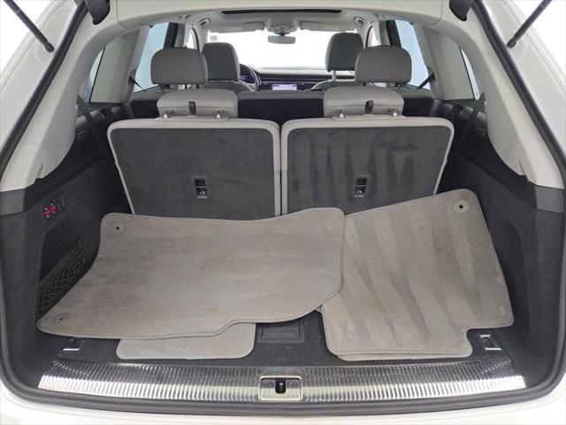 used 2024 Audi Q7 car, priced at $43,097