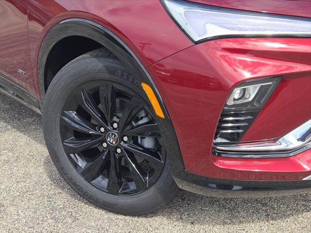 new 2025 Buick Envista car, priced at $30,145