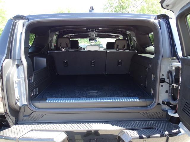 new 2025 GMC HUMMER EV SUV car, priced at $106,565