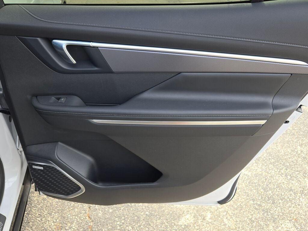 new 2025 Buick Enclave car, priced at $48,997