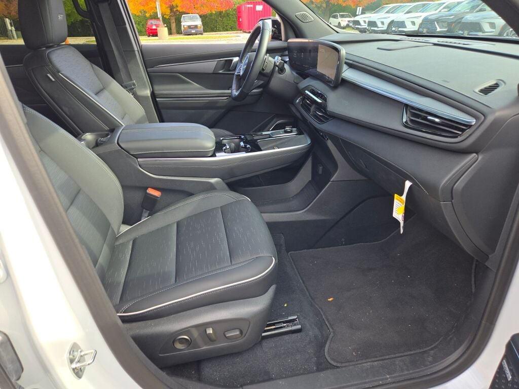 new 2025 Buick Enclave car, priced at $48,997