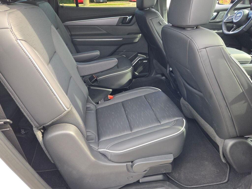 new 2025 Buick Enclave car, priced at $48,997