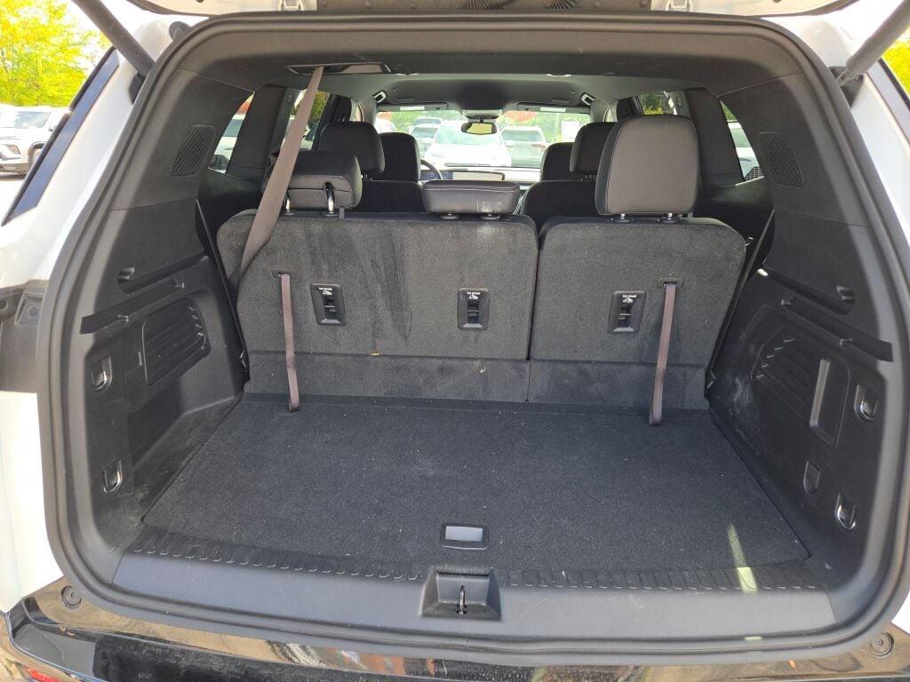 new 2025 Buick Enclave car, priced at $48,997