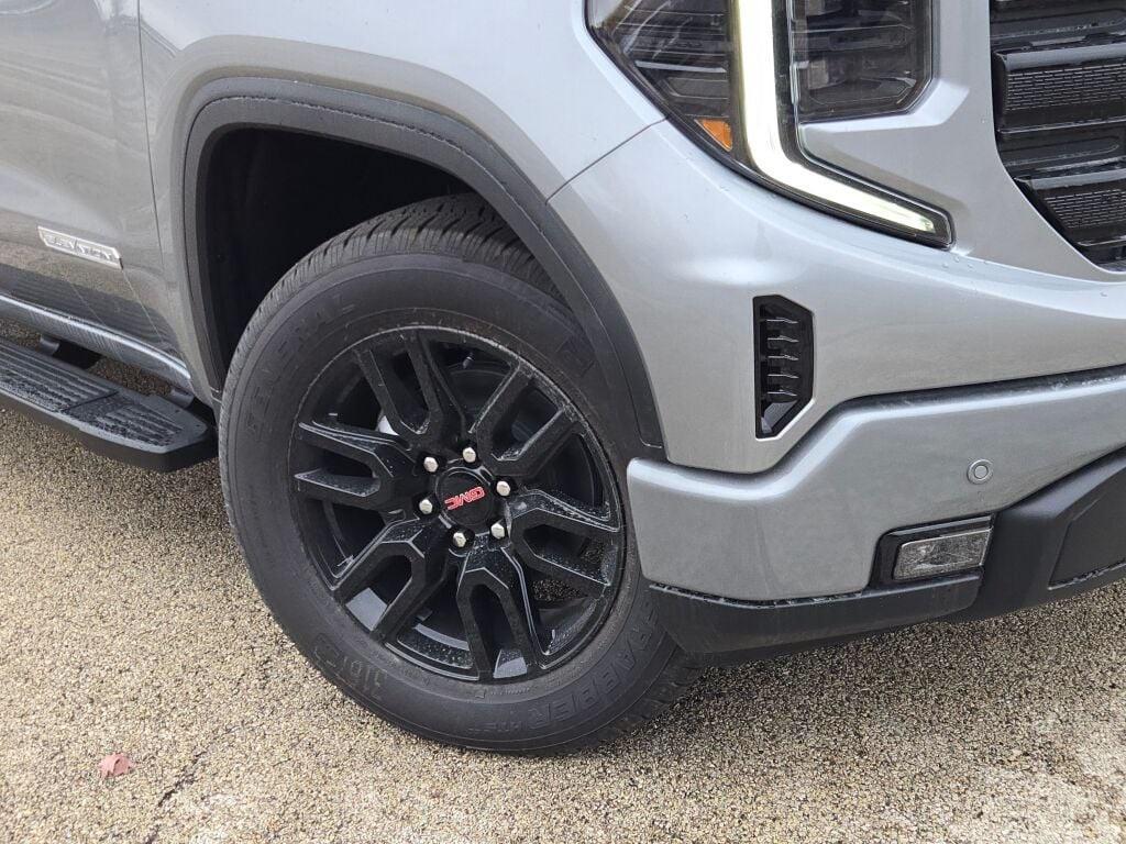 new 2026 GMC Sierra 1500 car, priced at $59,583
