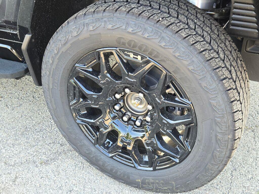 new 2025 GMC HUMMER EV SUV car, priced at $88,997