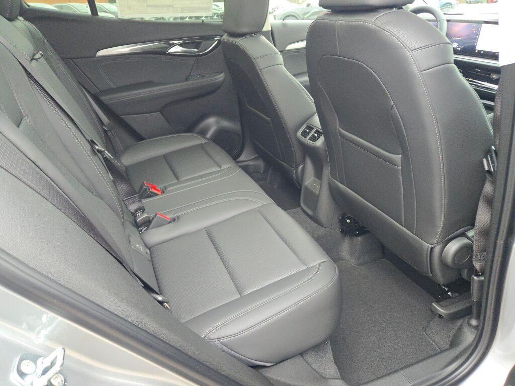 new 2025 Buick Envision car, priced at $35,997