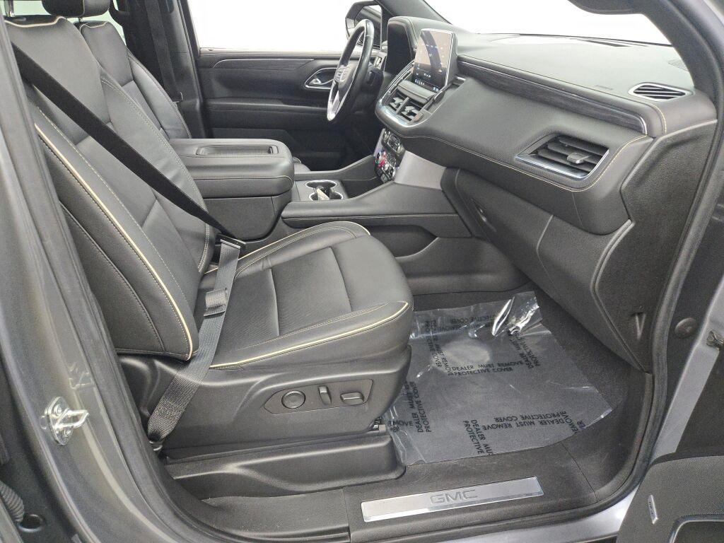 used 2021 GMC Yukon car, priced at $46,999
