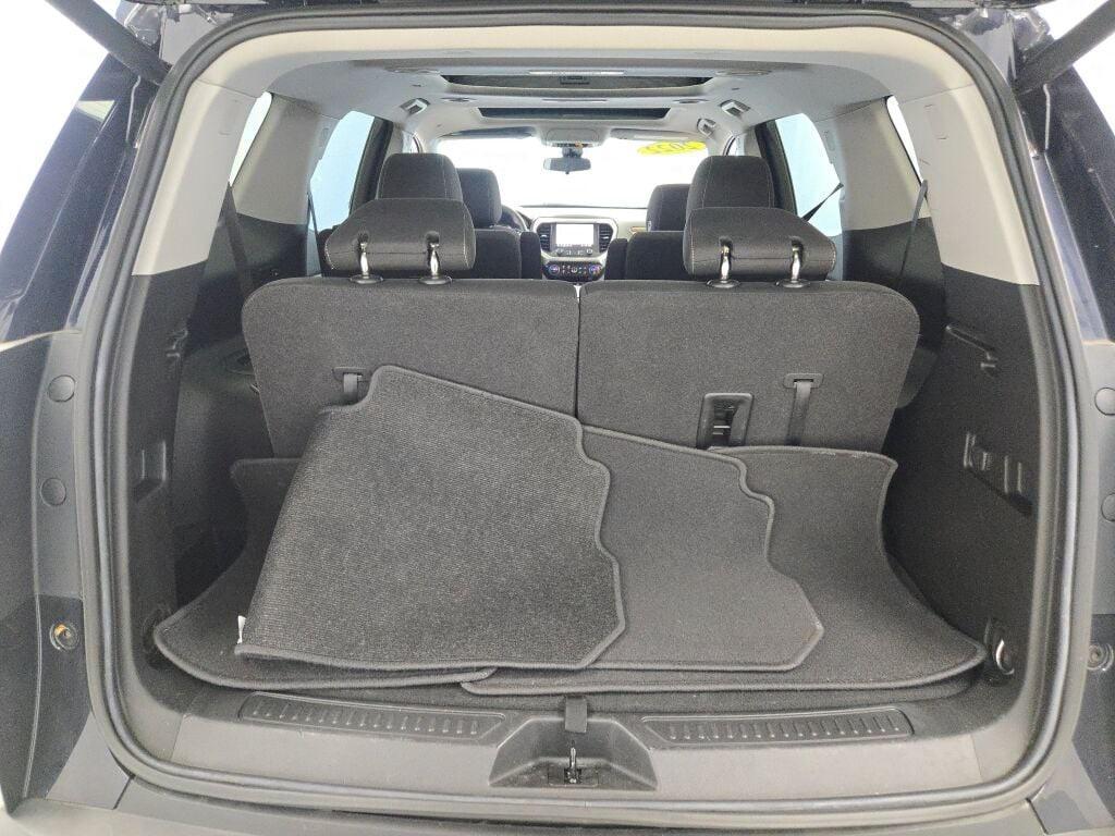 used 2022 GMC Acadia car, priced at $25,618